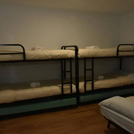 O Lar Hostel