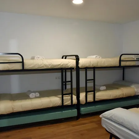 O Lar Hostel *